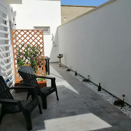 Apartment Doppiobi
