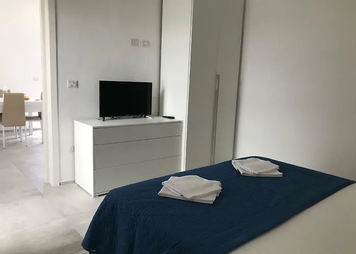 Doppiobi * トッレ・ラピッロ